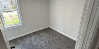 914 Lakeside Avenue Gallery 12