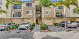 1400 S Crestwood Court S Gallery 30
