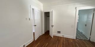 1606 Hawthorne Street Gallery 17