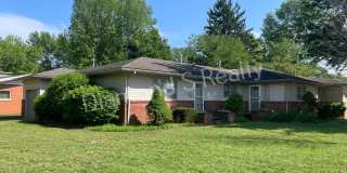 LOCATION! LOCATION! LOCATION!  South Springfield Duplex Available! Gallery 3