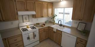 Gorgeous 3 BR/ 2 Bath in Desirable Gated Community!! Gallery 12