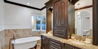 12401 SW 77th St Gallery 26