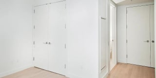 241 5TH Avenue Gallery 11