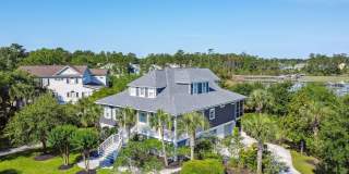 Luxury Waterfront Estate with Deepwater Access Gallery 1