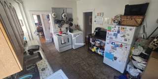 Large 3 bed in Allston Gallery 9
