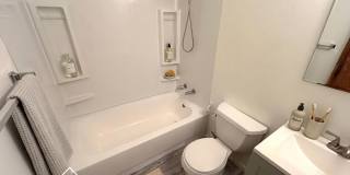 Beautiful 2 Bedroom 1 Bathroom now available for rent! Gallery 7