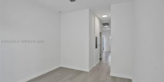 1567 NW 1st St Gallery 17