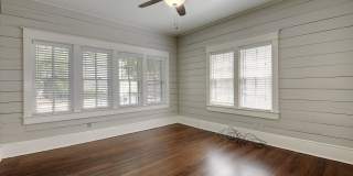 6/3 *West Campus* Walk to UT 6/3 *West Campus* Walk to UT Gallery 12