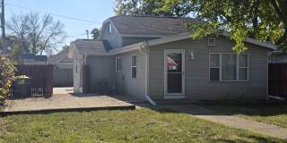 313 West Roberta Avenue Gallery 1