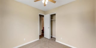 Oak Valley Apartments Gallery 26