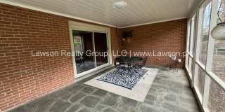 Spacious South Roanoke Home with Lawn Care Included Gallery 11