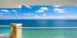 17875 Collins Ave Gallery 6