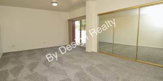 Spacious 3 Bed 2 Bath Eastside Home w/Huge Yard & Fireplace Gallery 23