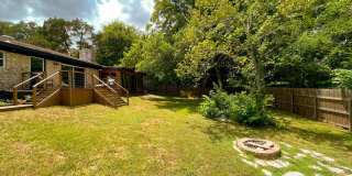 Brilliant Home on a Large Lot with Everything! Gallery 24