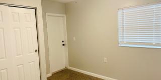 Gorgeous 2br/1ba duplex in Largo, move in ready! Gallery 10