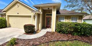 Inviting 3 Bedroom, 2 Bathroom Furnished Home in Westchester Gallery 1