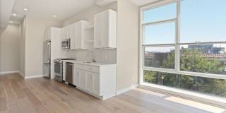 Available Now! Recent build! Professionally Managed// 2 bedroom 2 bathroom Luxury Condo// Petworth! Gallery 14