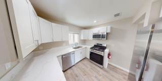 Comfortable 4 Bed 2 Bath House!! Gallery 4