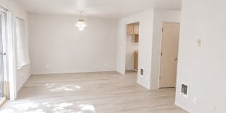 Comfort, Quiet, & Convenience Near St. Charles Comfort, Quiet, & Convenience Near St. Charles Gallery 10