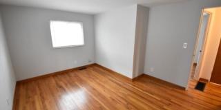 2686-2688 Hibbert Avenue Gallery 11