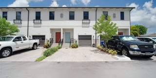 1181 SW 7th Ct Gallery 1