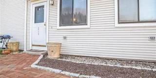 66 Girard Avenue unit: 215 Gallery 26
