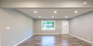 Fully Remodeled 3 Bedroom, 3 Bath Close To Purdue! Gallery 4