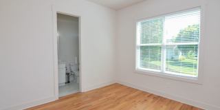 411 McAdoo Ave. Gallery 7