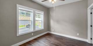 The Collection on 421 Gallery 30