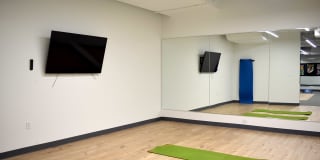 International Gallery 11