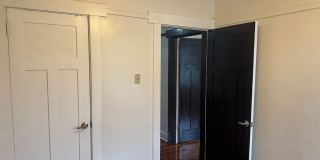 Renovated 3-Bedroom House with Air Conditioning Renovated 3-Bedroom House with Air Conditioning Gallery 33