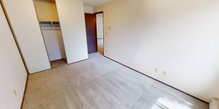 2 BLOCKS TO GREEN LAKE PARK! 2 BLOCKS TO GREEN LAKE PARK! Gallery 35