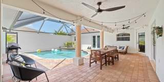 Pool Home for rent Gallery 51