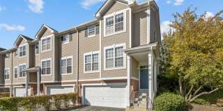 2260 Hudson Circle Gallery 1