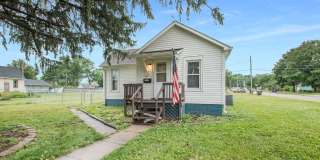 Quaint and Cozy One Bedroom Furnished Home In Florence Gallery 1
