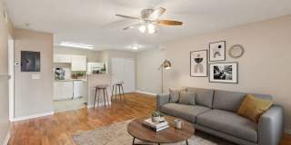1/1 Condo in Gated Lakefront Community of Altamonte Springs! Gallery 10