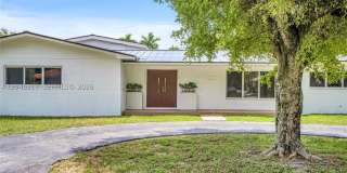 12525 SW 68th Ct Gallery 1