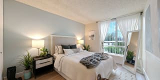 Harbor Park Apartment Homes Gallery 10