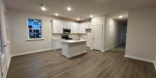 3 Bedroom 2.5 Bathroom Townhouse in Windward Village - Summerville Gallery 10