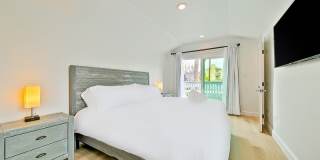 17016 7th Street Gallery 14