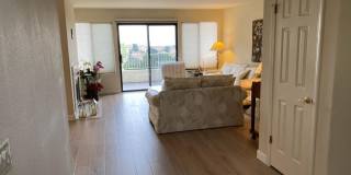 27 Tulip LN Gallery 3