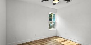 334 Cooper St Gallery 14