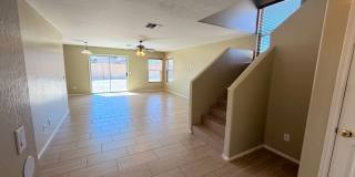 Updated 4x2 Buckeye Home *NO* Carpet & Downstairs Primary Bed! Gallery 4