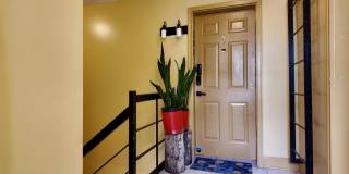 912 BARNABY Street SE Gallery 4
