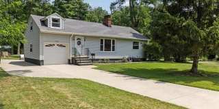 2353 West Hedgewood Drive Gallery 1