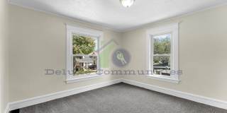 3 Bedroom Eastown Home! AVAILABLE NOW! Gallery 15