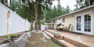 3 Bed 2 Bath Graham Home w/ Beautiful Kitchen Remodel! Gallery 22