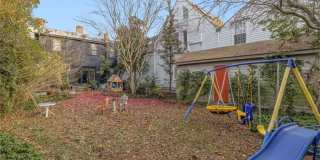 73 Thames Street Gallery 16