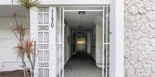 1170 NE 191st St Gallery 19