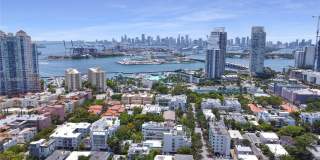225 Collins Ave Gallery 13